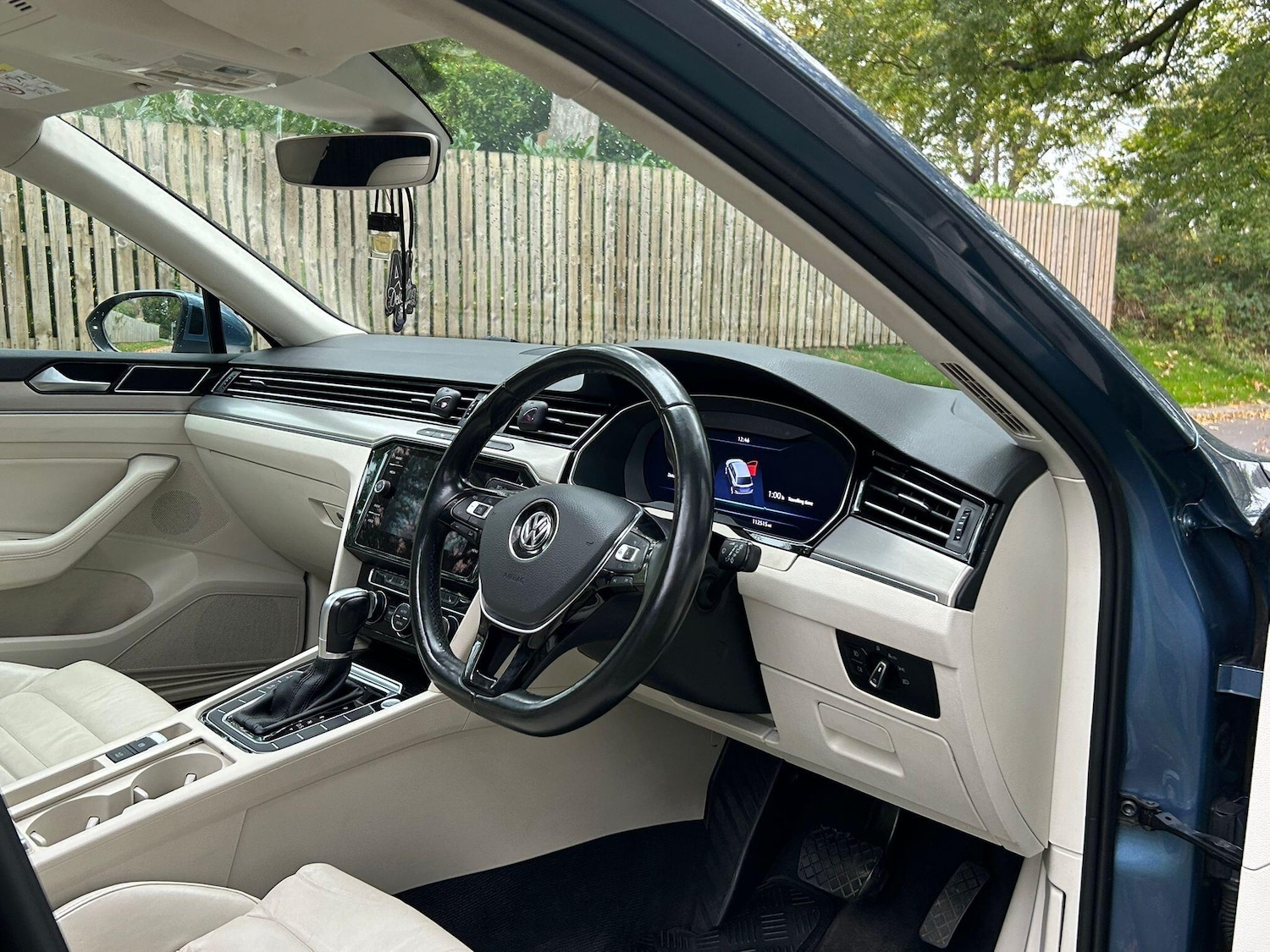 Used Volkswagen Passat 2015 for sale - 76781733: Photo 34