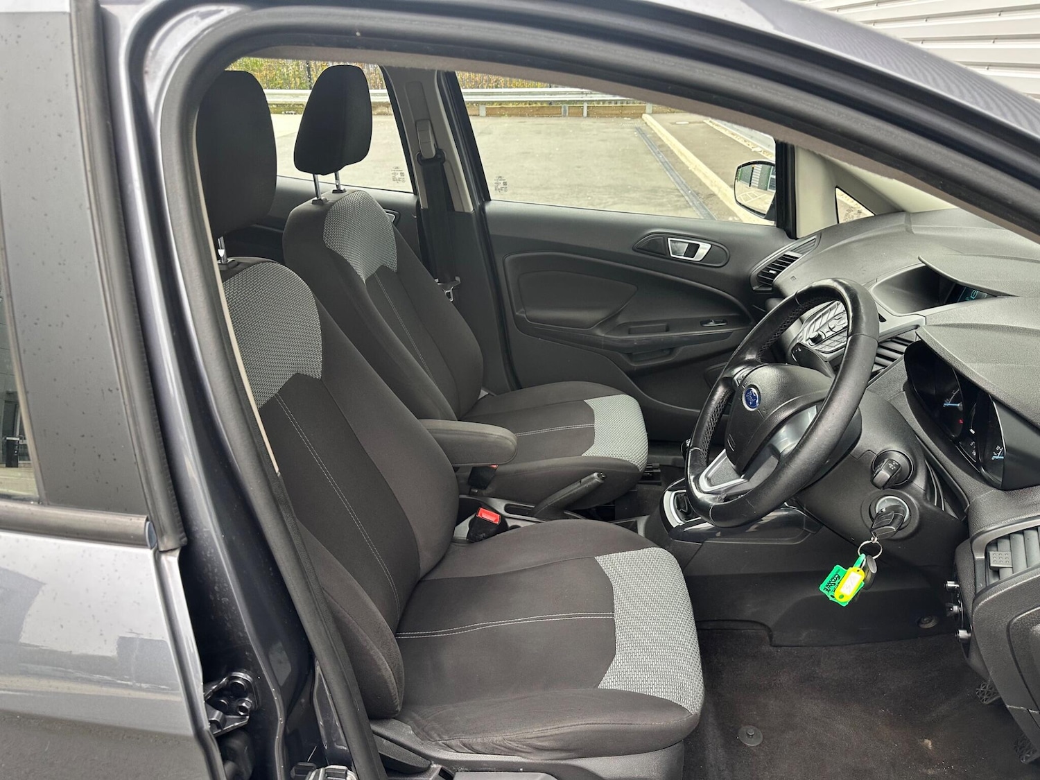 Used Ford Ecosport 2015 for sale - 76381159: Photo 22