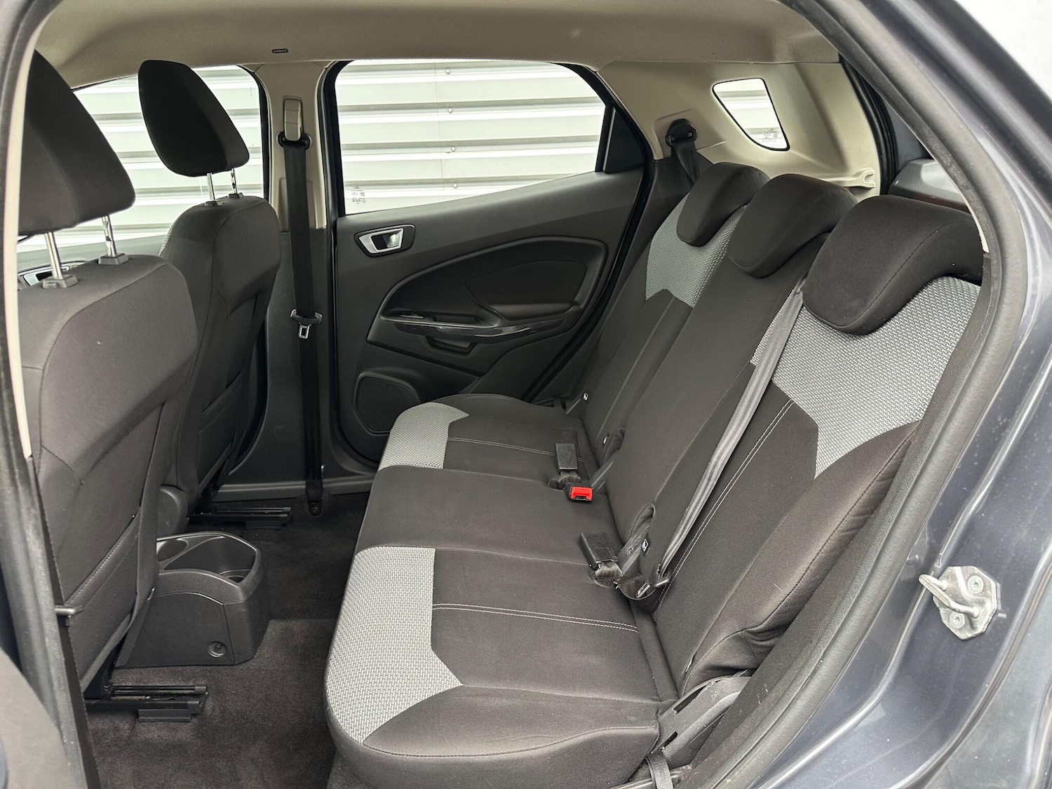 Used Ford Ecosport 2015 for sale - 76381159: Photo 25