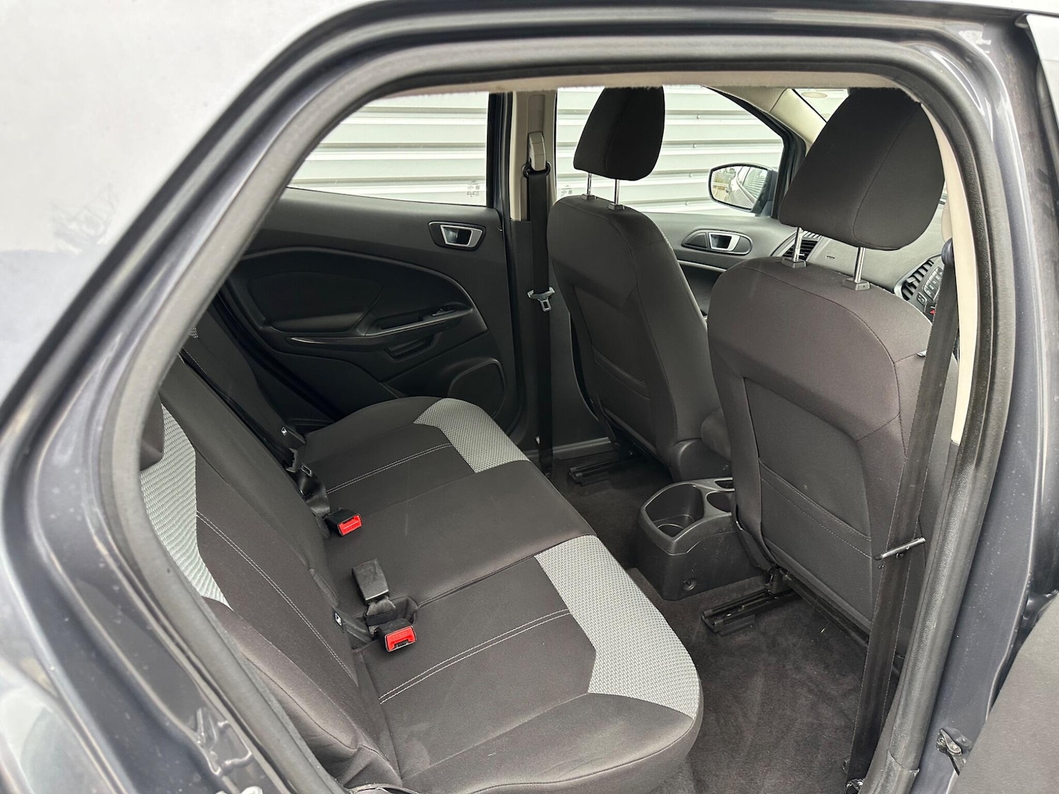 Used Ford Ecosport 2015 for sale - 76381159: Photo 31