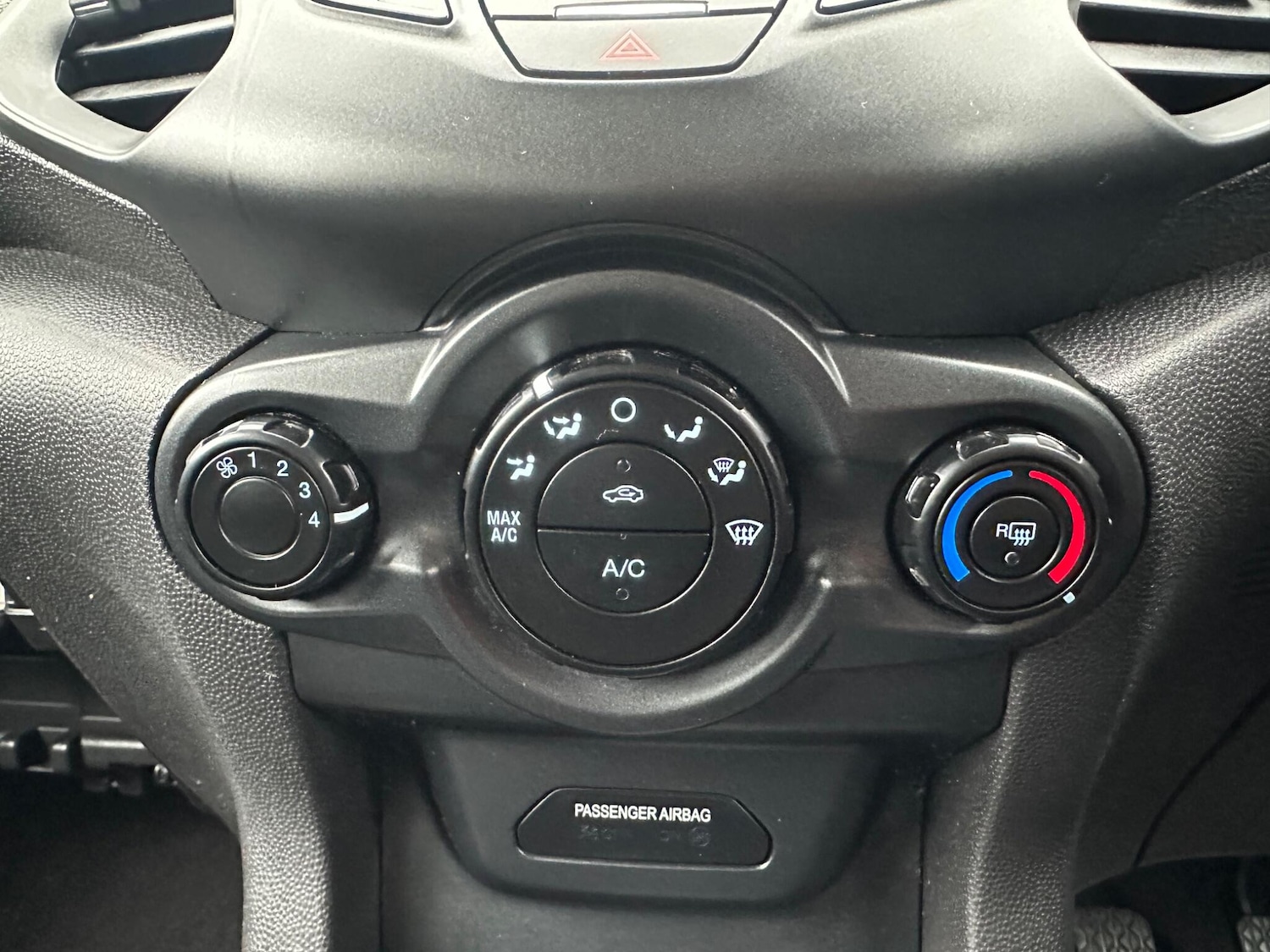 Used Ford Ecosport 2015 for sale - 76381159: Photo 34