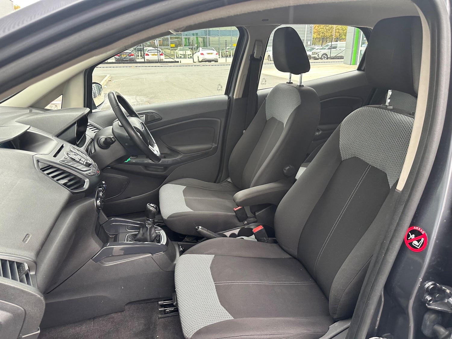 Used Ford Ecosport 2015 for sale - 76381159: Photo 44