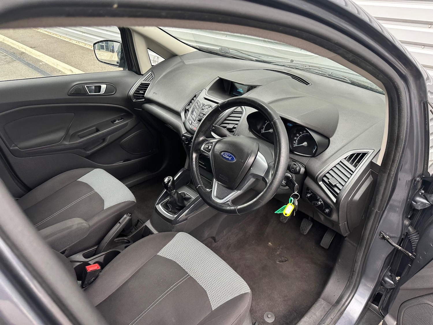 Used Ford Ecosport 2015 for sale - 76381159: Photo 50