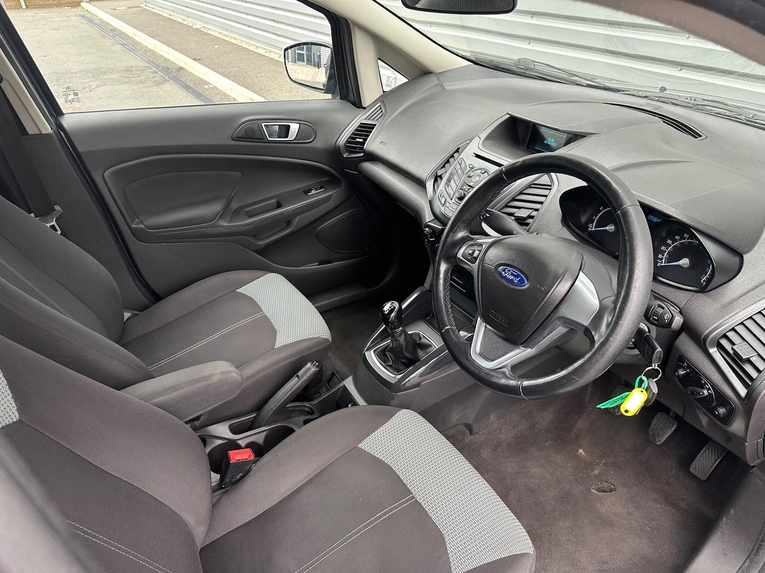 Used Ford Ecosport 2015 for sale - 76381159: Photo 51