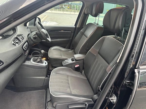 Used Renault Grand Scenic 2012 for sale - 75677780: Photo 47