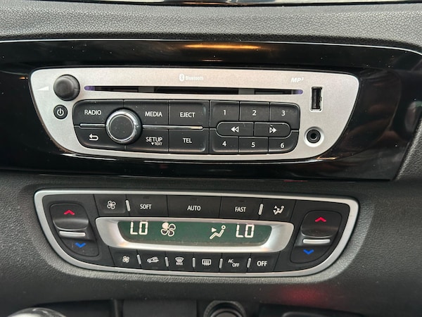 Used Renault Grand Scenic 2012 for sale - 75677780: Photo 70