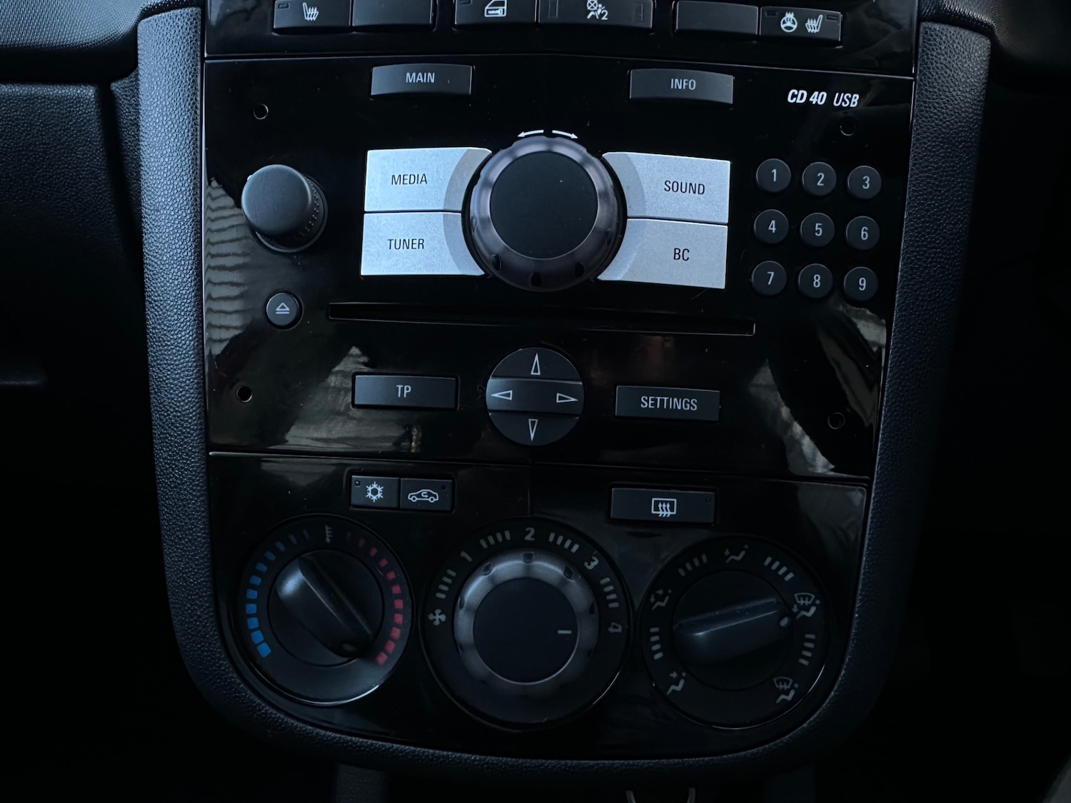 Used Vauxhall Corsa 2014 for sale - 78213291: Photo 47