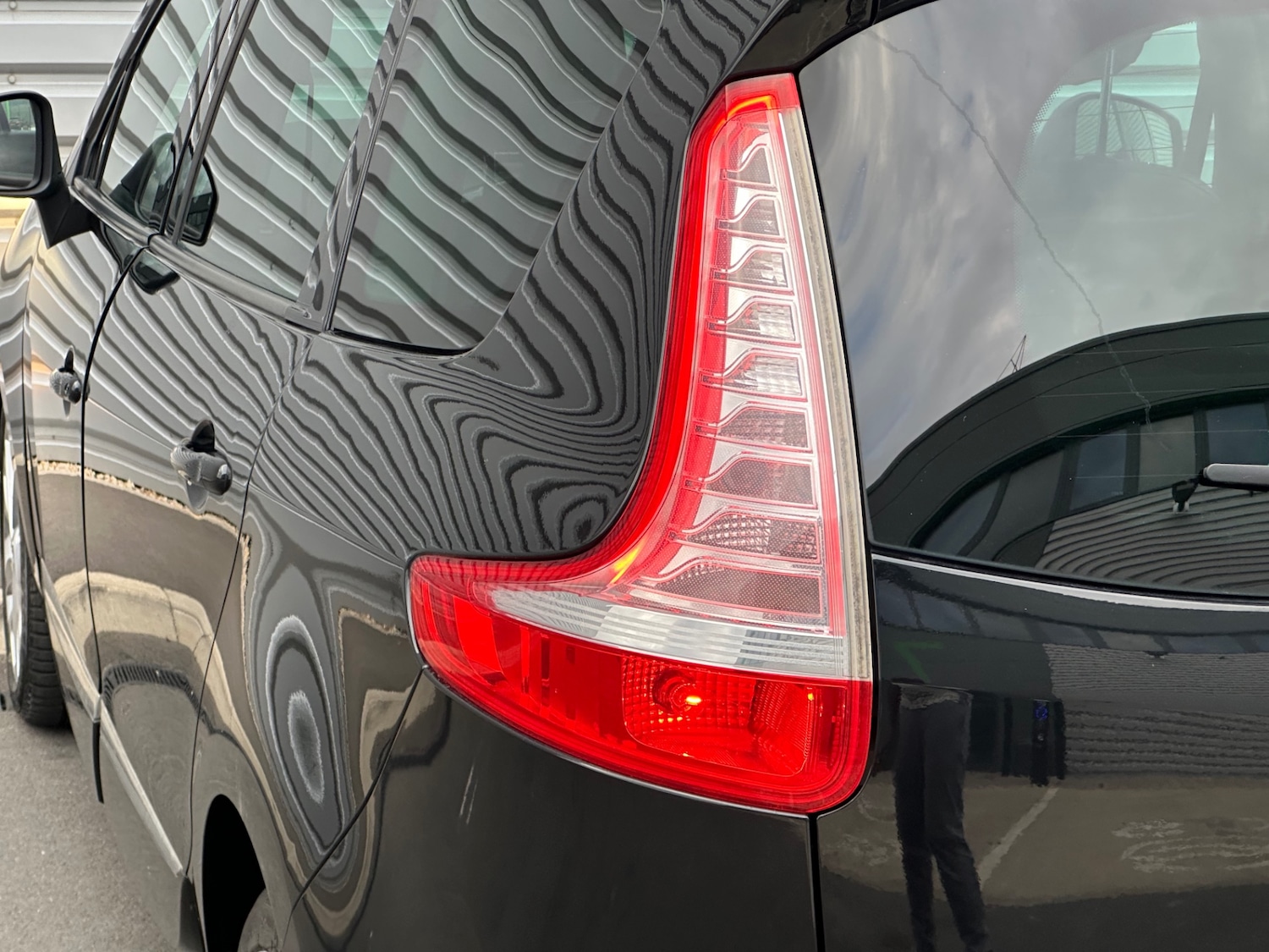 Used Renault Grand Scenic 2012 for sale - 76670952: Photo 23