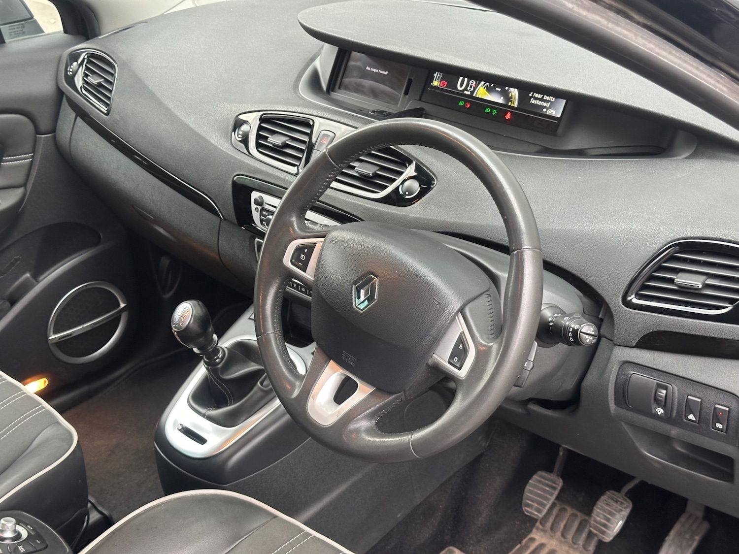 Used Renault Grand Scenic 2012 for sale - 76670952: Photo 56