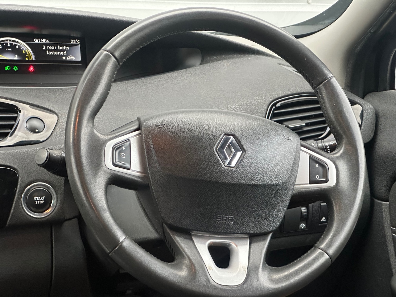 Used Renault Grand Scenic 2012 for sale - 76670952: Photo 62