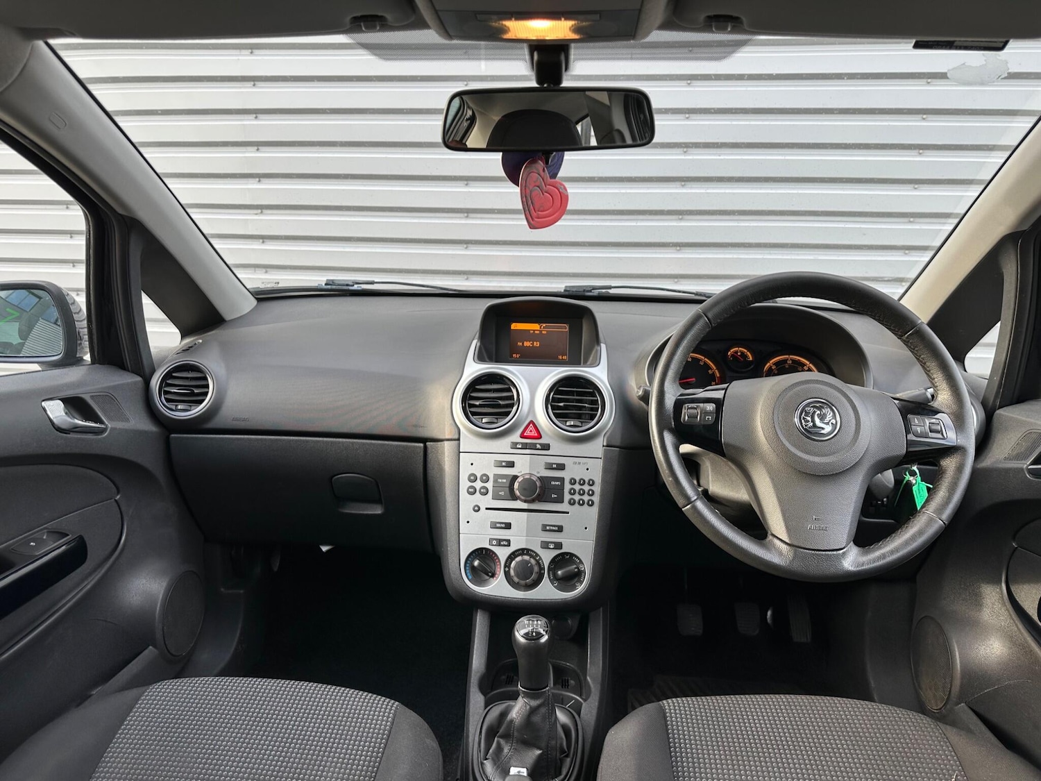 Used Vauxhall Corsa 2011 for sale - 76175029: Photo 29