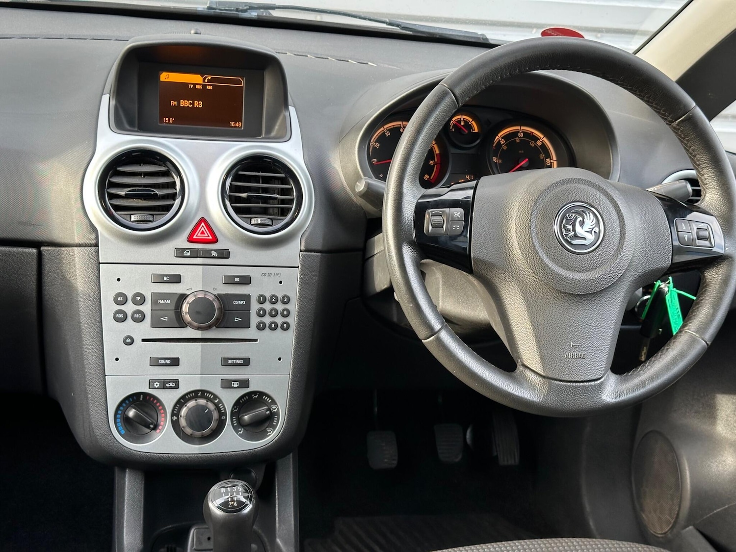 Used Vauxhall Corsa 2011 for sale - 76175029: Photo 31