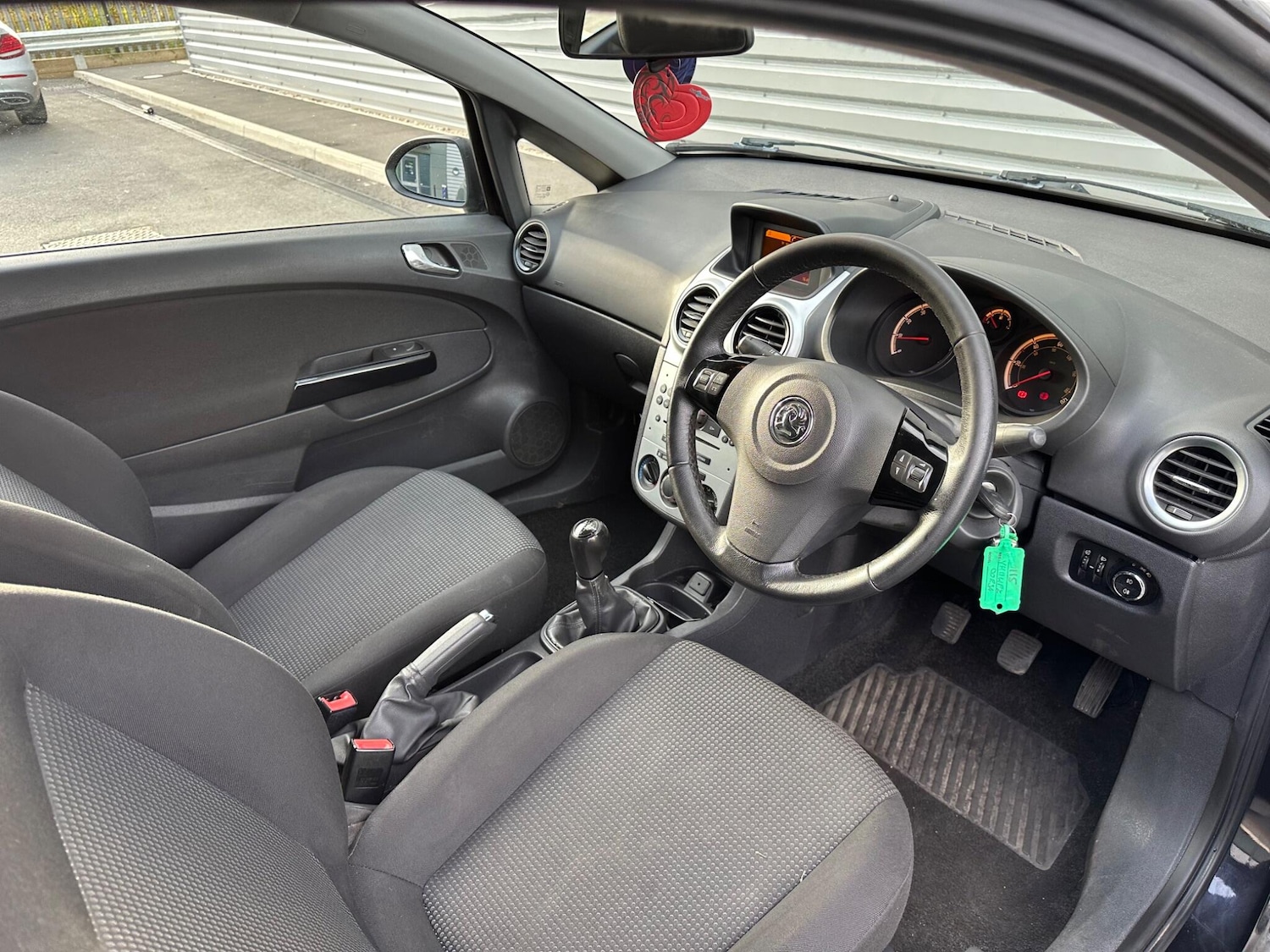Used Vauxhall Corsa 2011 for sale - 76175029: Photo 36