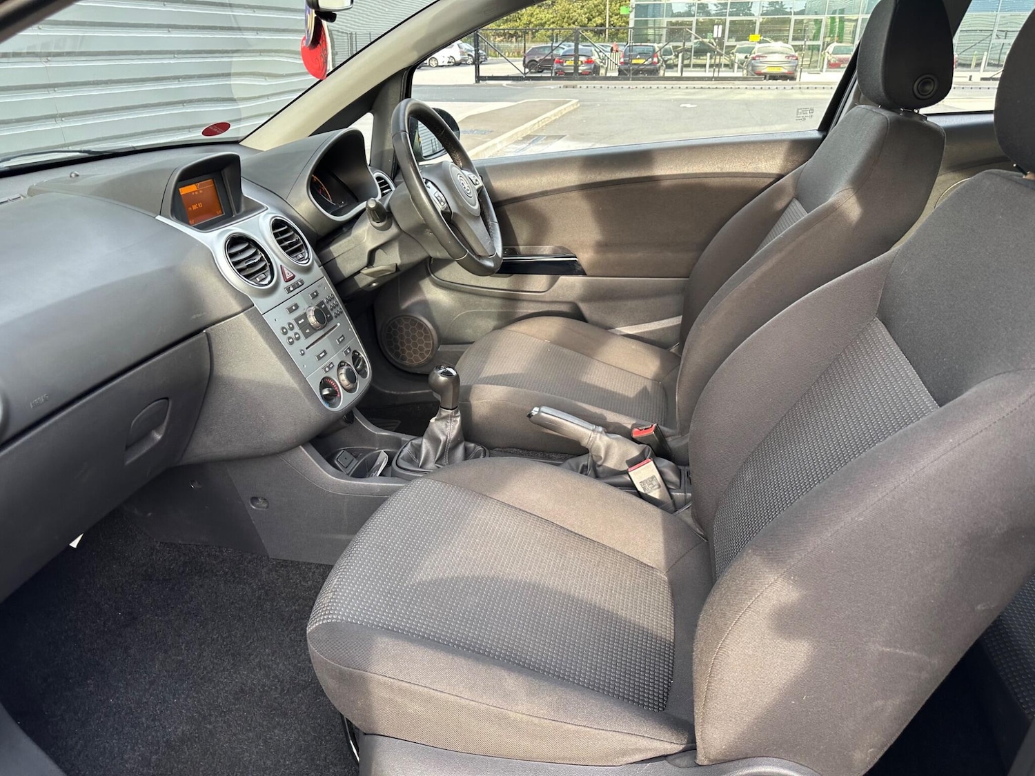 Used Vauxhall Corsa 2011 for sale - 76175029: Photo 41