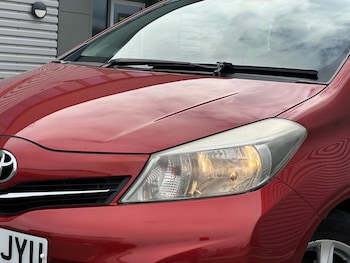 Used Toyota Yaris 2013 for sale - 78499932: Photo