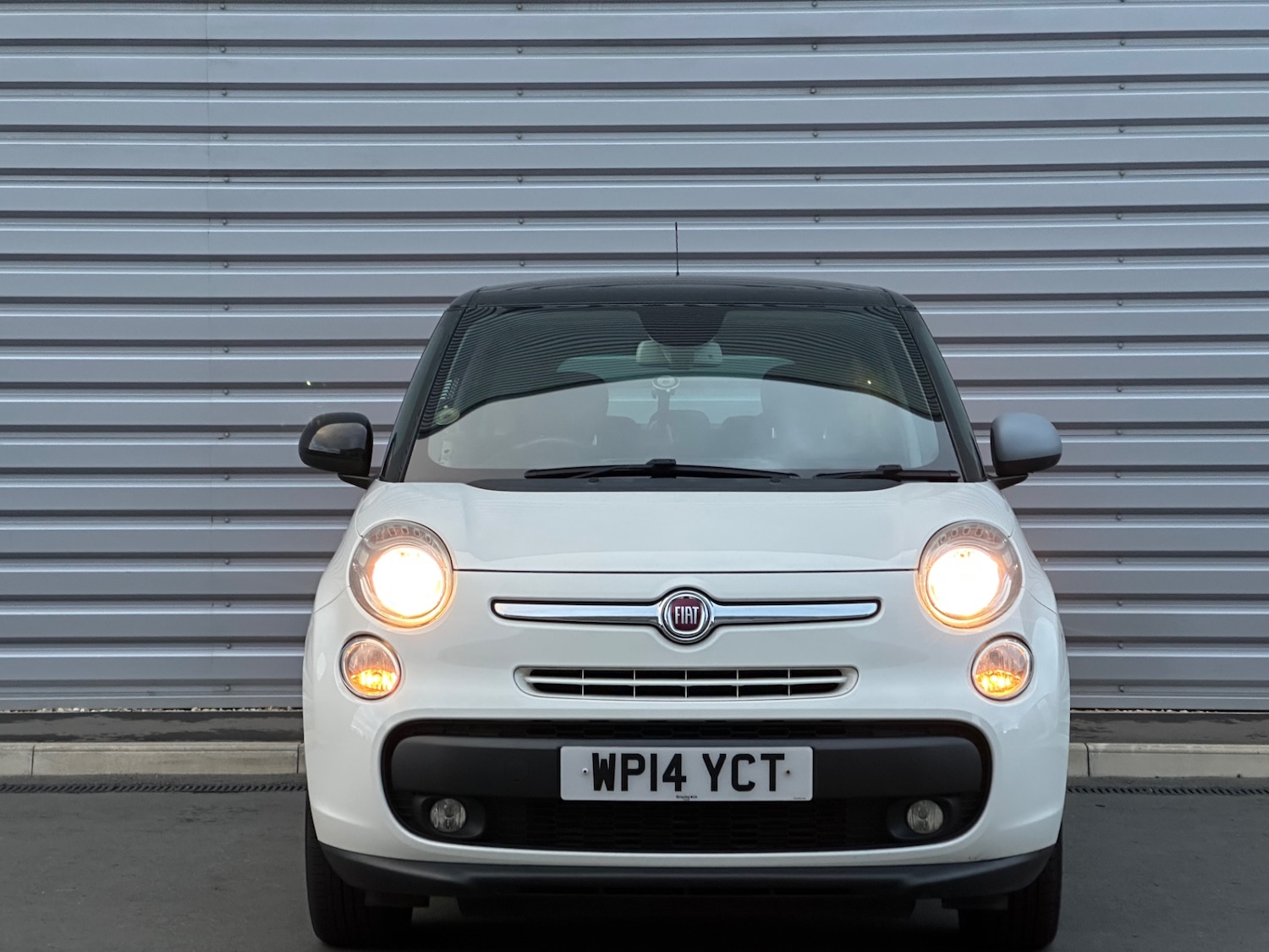 Used Fiat 500L 2014 for sale - 76723394: Photo 2
