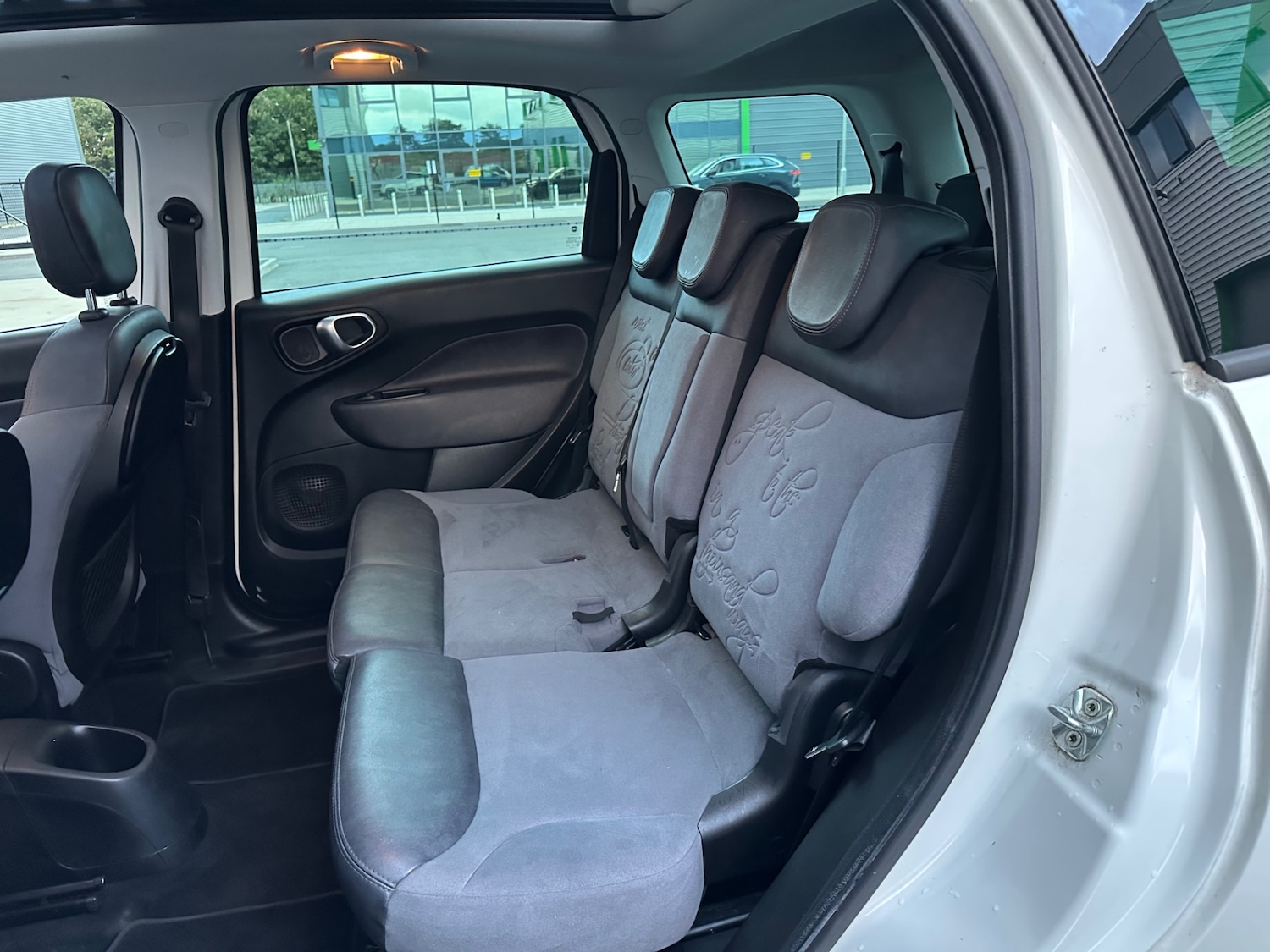 Used Fiat 500L 2014 for sale - 76723394: Photo 39