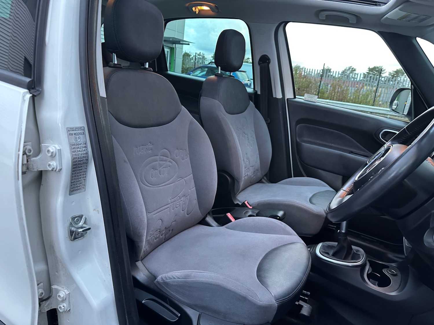 Used Fiat 500L 2014 for sale - 76723394: Photo 52