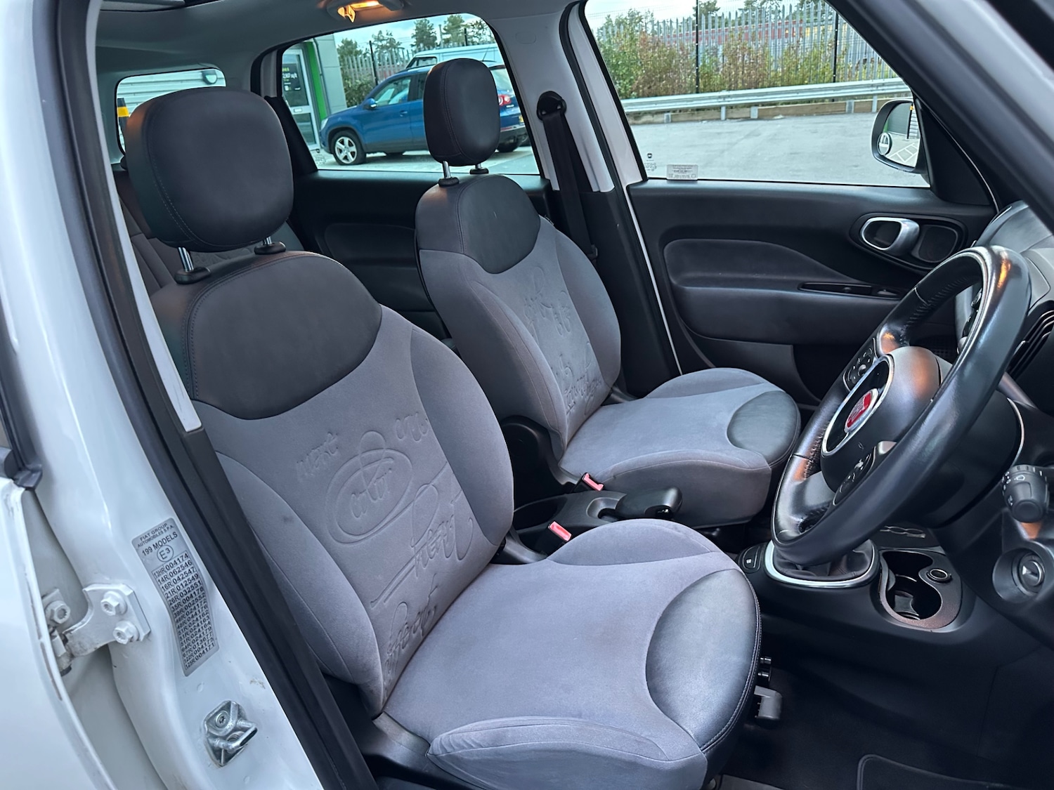 Used Fiat 500L 2014 for sale - 76723394: Photo 56