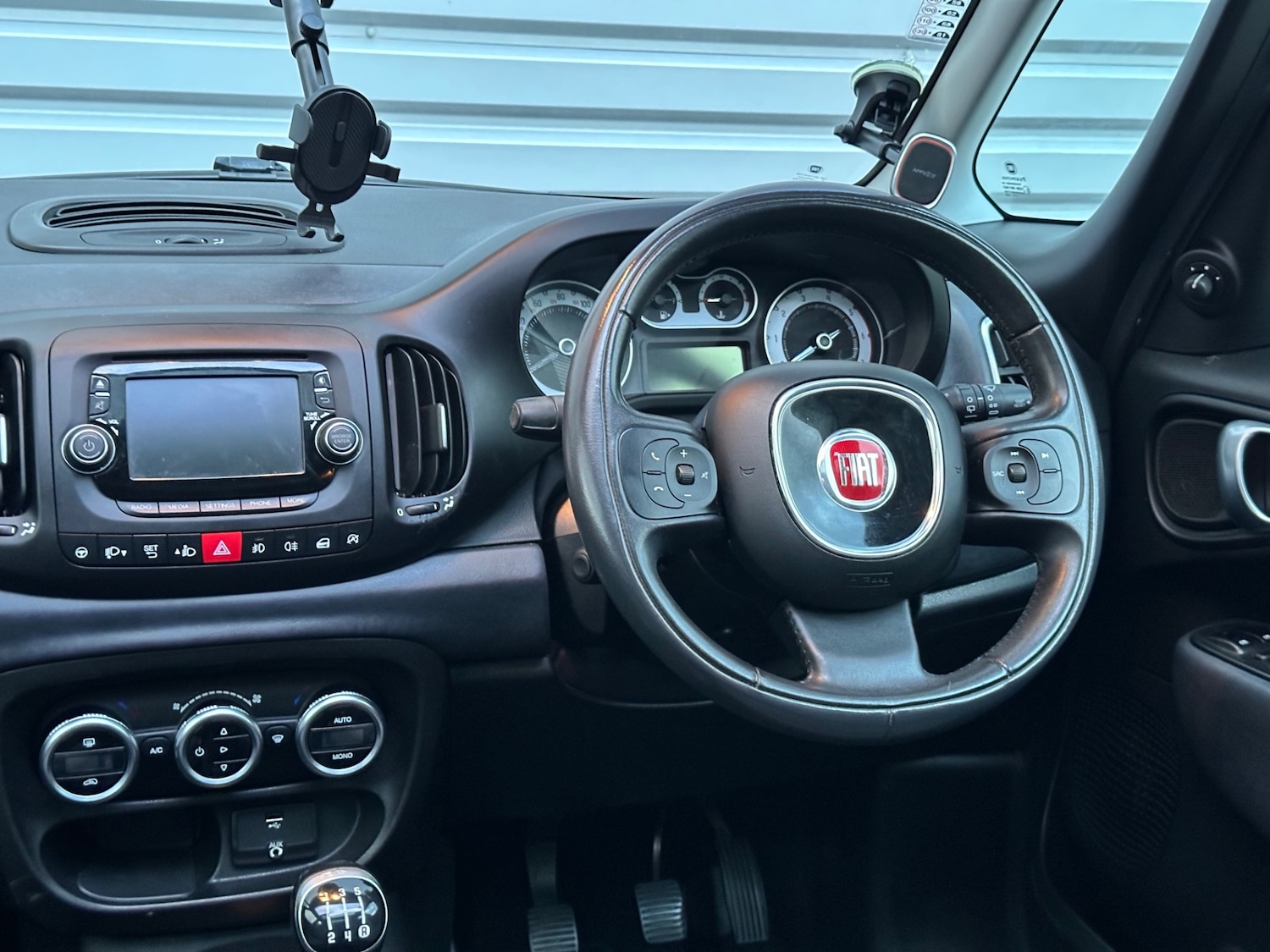 Used Fiat 500L 2014 for sale - 76723394: Photo 69