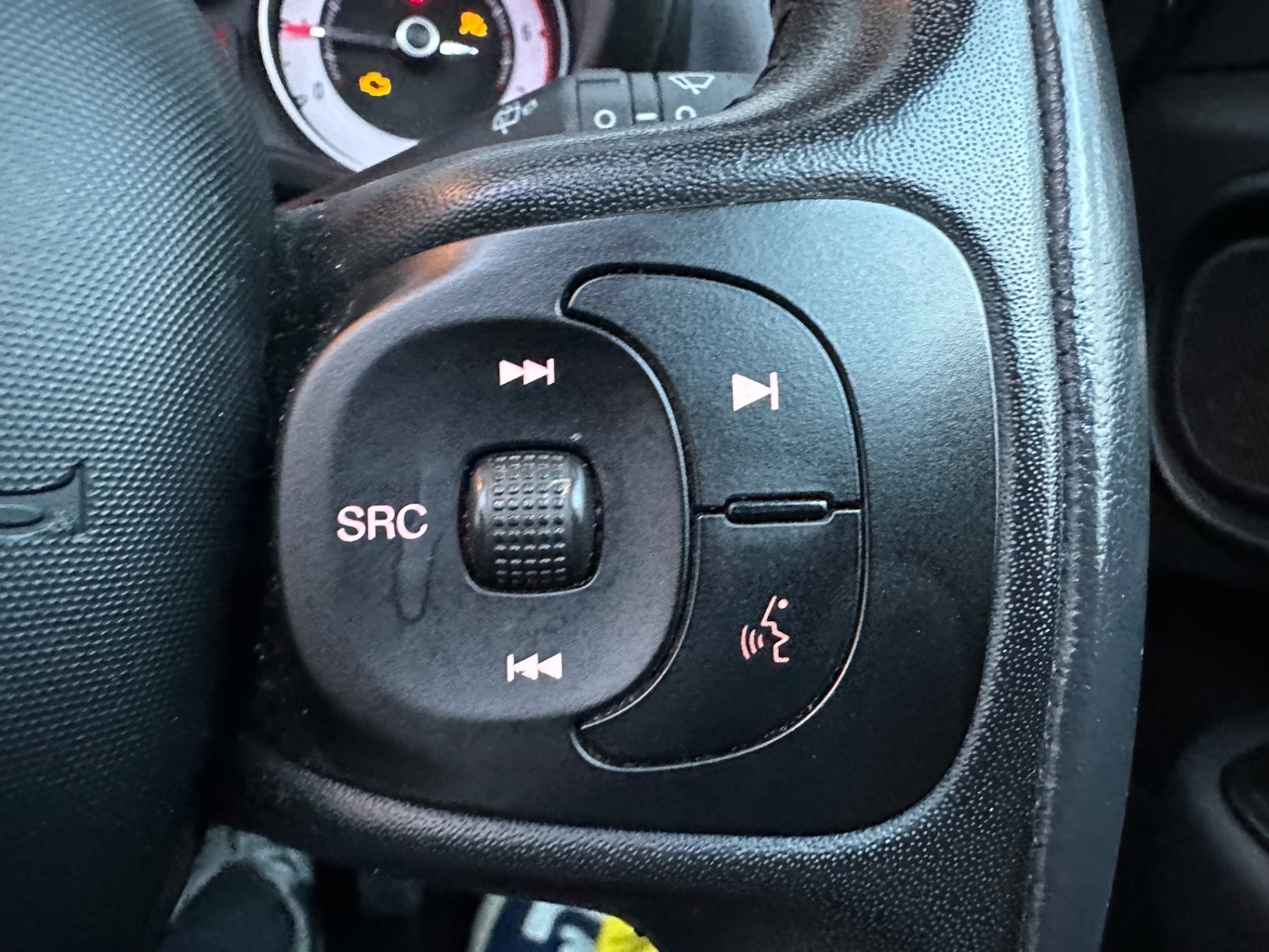 Used Fiat 500L 2014 for sale - 76723394: Photo 70