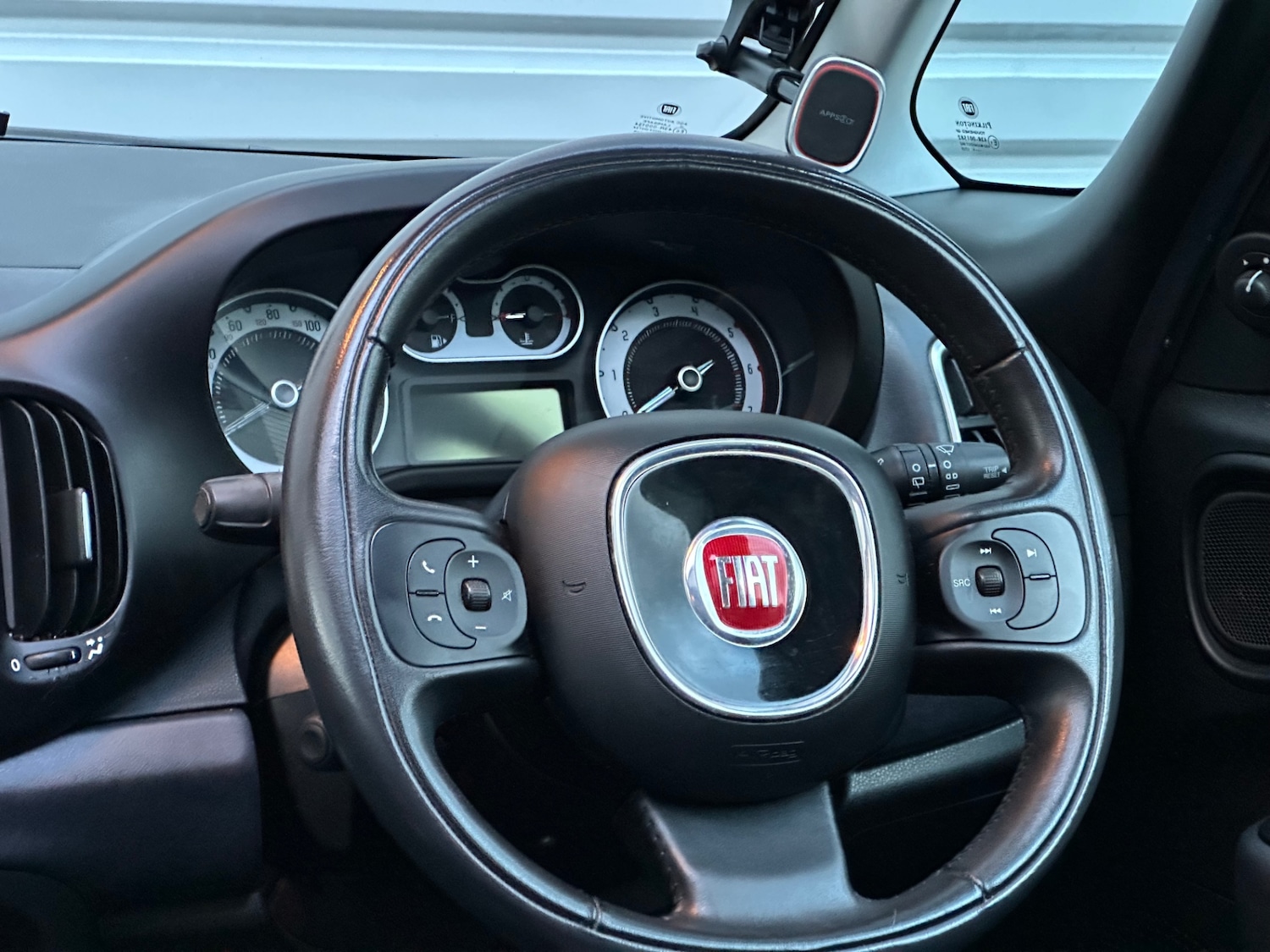 Used Fiat 500L 2014 for sale - 76723394: Photo 73