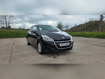 Used Peugeot 208 2017 for sale - 78162059: Photo