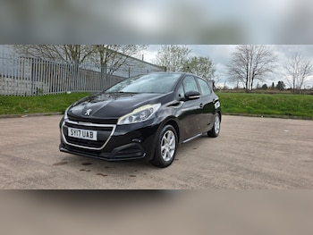 Used Peugeot 208 2017 for sale - 78162059: Photo