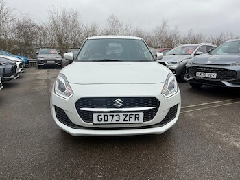 Used Suzuki Swift 2024 for sale - 77512657: Photo