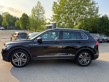 Used Volkswagen Tiguan 2023 for sale - 78233013: Photo