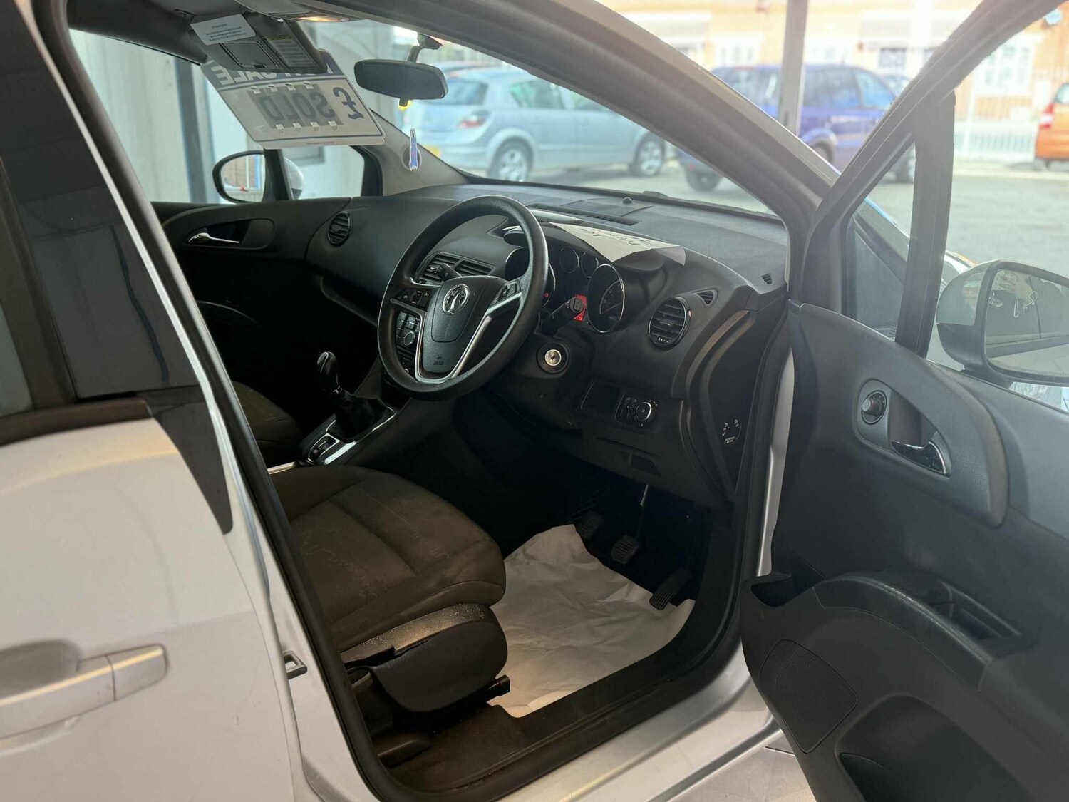 Used Vauxhall Meriva 2012 for sale - 77989482: Photo 4