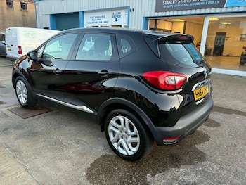 Used Renault Captur 2014 for sale - 77989499: Photo
