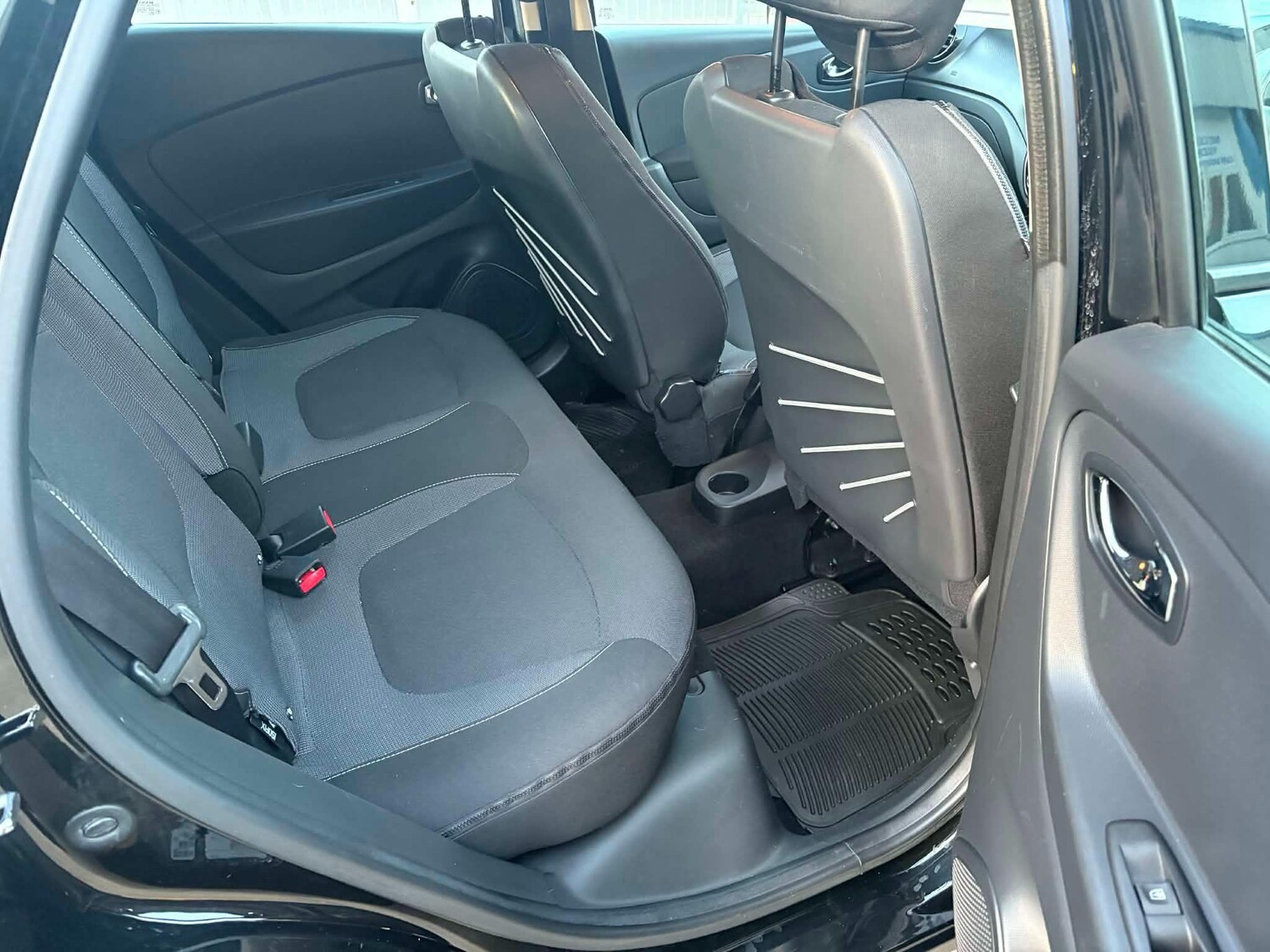 Used Renault Captur 2014 for sale - 77989499: Photo 6