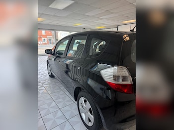 Used Honda Jazz 2010 for sale - 78329761: Photo