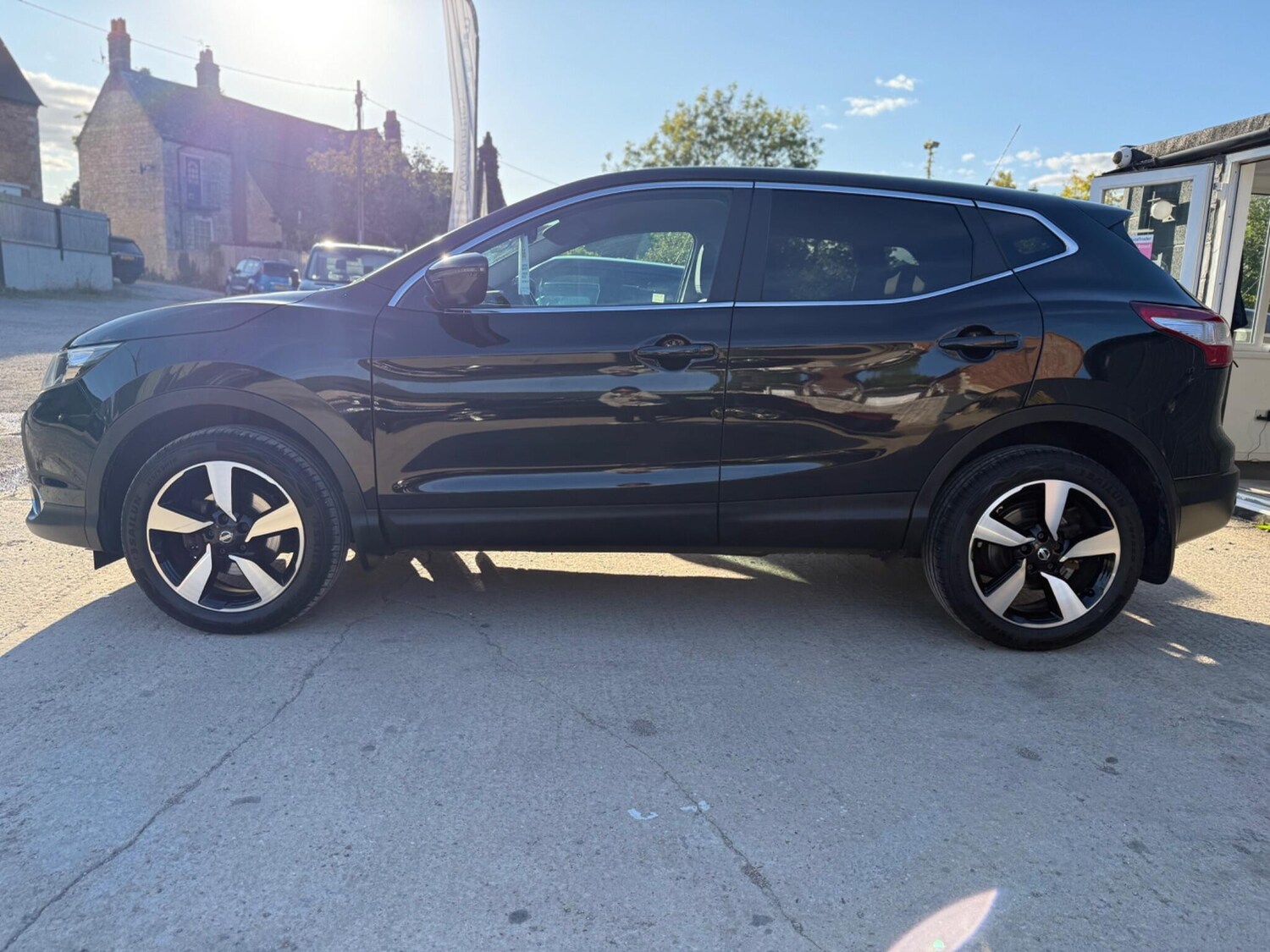 Used Nissan Qashqai 2017 for sale - 76013732: Photo 18
