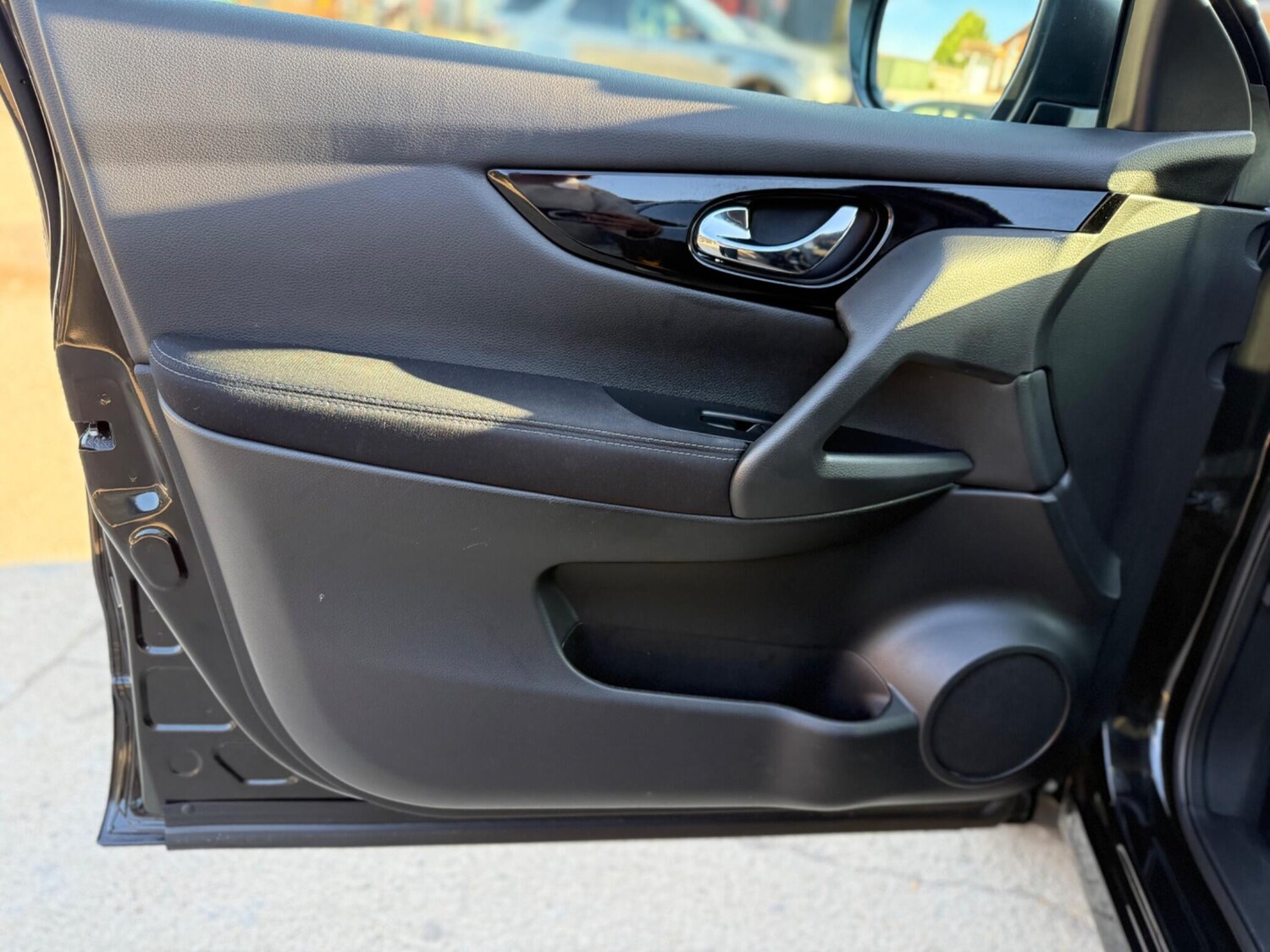 Used Nissan Qashqai 2017 for sale - 76013732: Photo 51