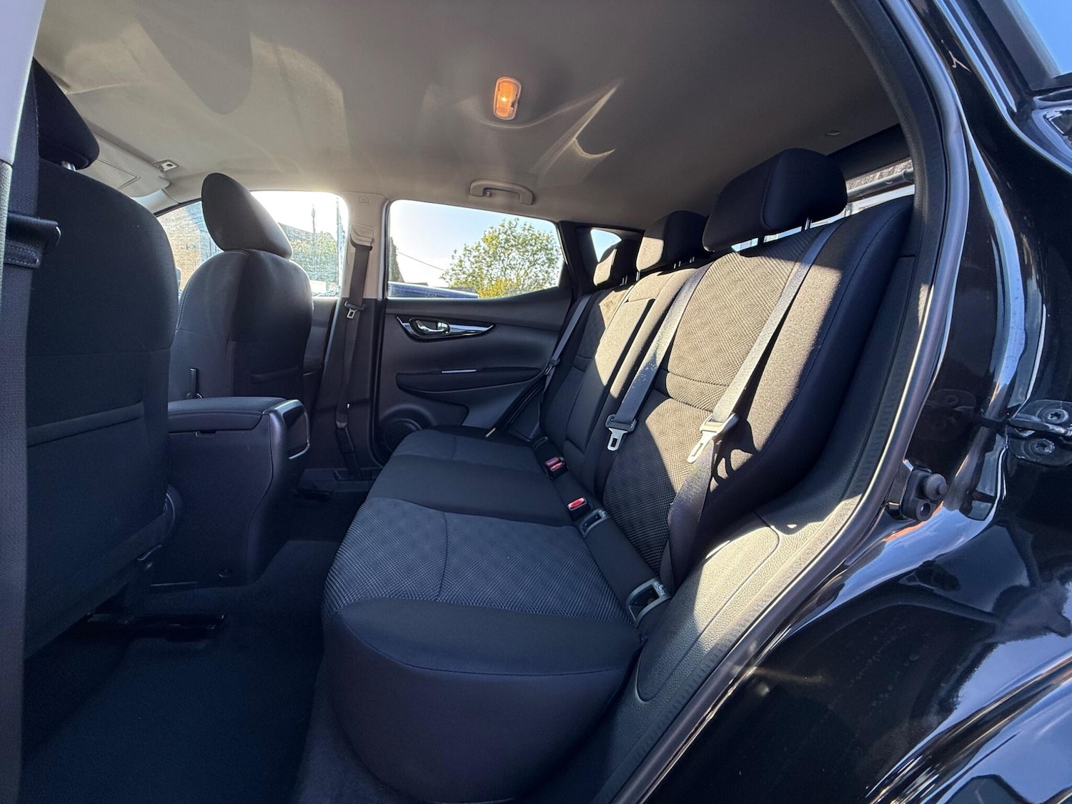 Used Nissan Qashqai 2017 for sale - 76013732: Photo 7