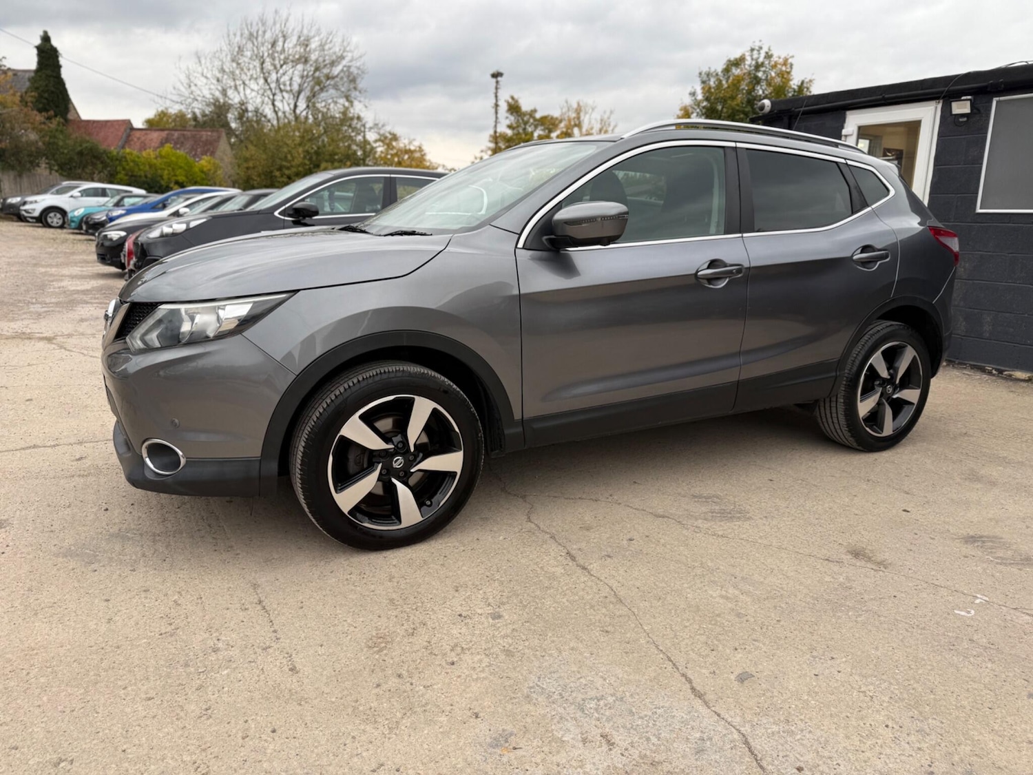 Used Nissan Qashqai 2015 for sale - 75415426: Photo 18
