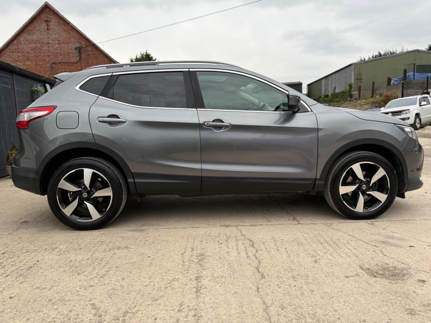 Used Nissan Qashqai 2015 for sale - 75415426: Photo 29