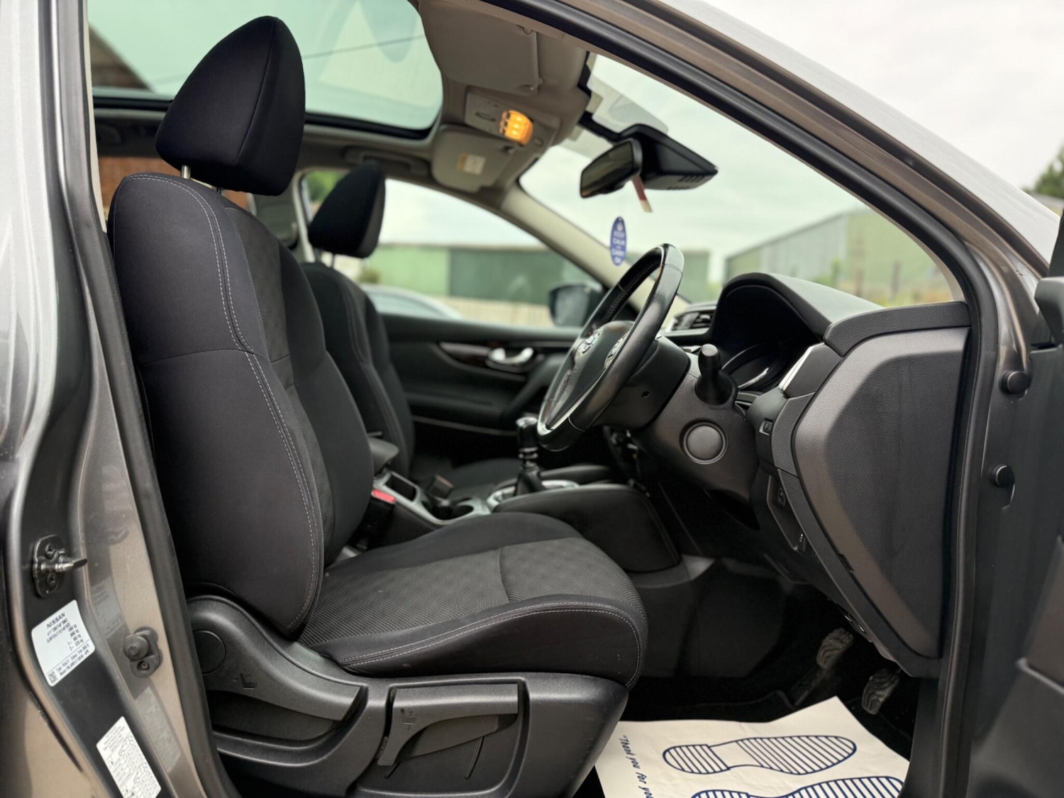 Used Nissan Qashqai 2015 for sale - 75415426: Photo 3