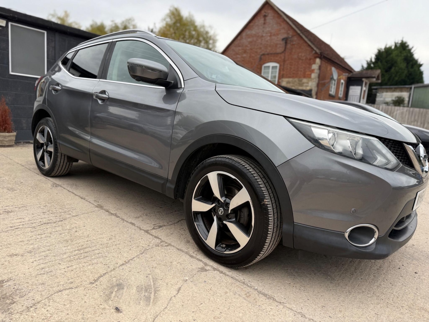 Used Nissan Qashqai 2015 for sale - 75415426: Photo 32