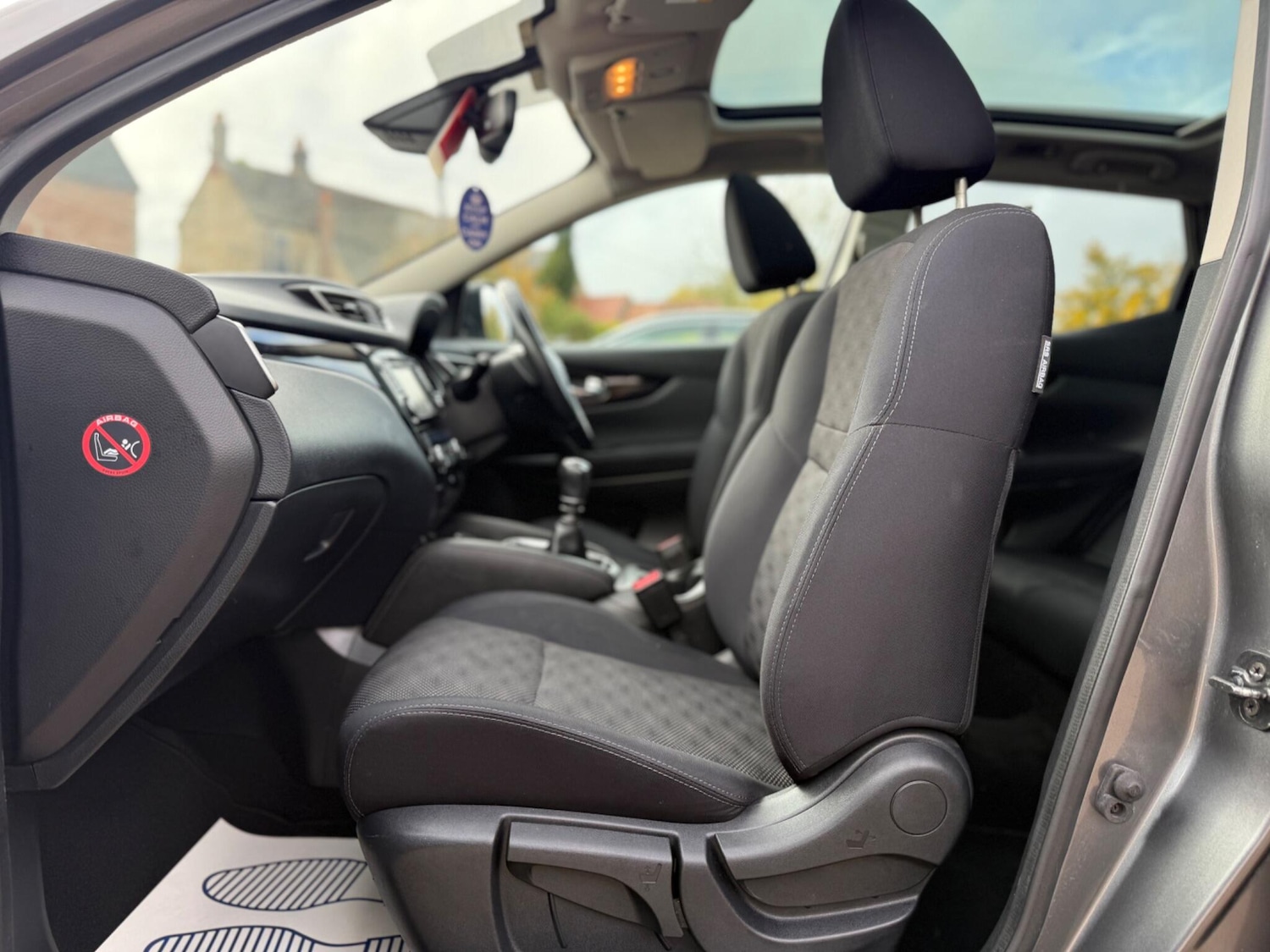 Used Nissan Qashqai 2015 for sale - 75415426: Photo 47