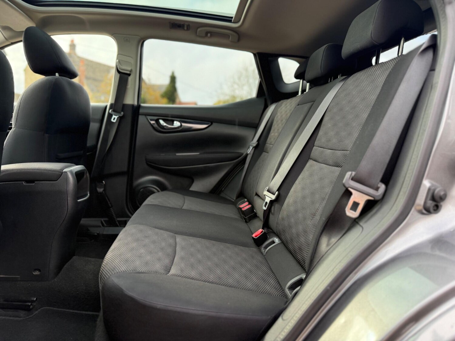 Used Nissan Qashqai 2015 for sale - 75415426: Photo 57