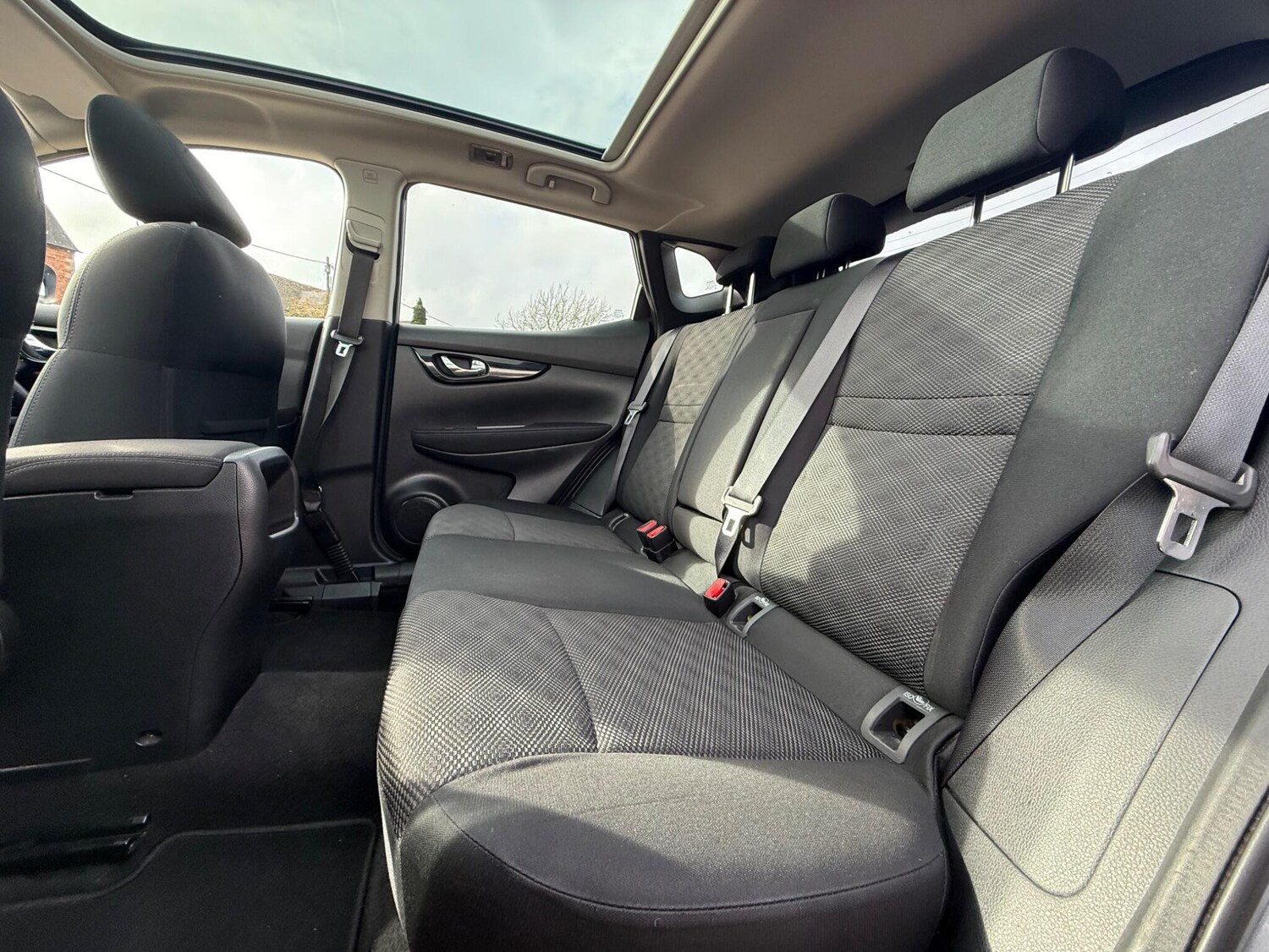 Used Nissan Qashqai 2015 for sale - 75415426: Photo 7