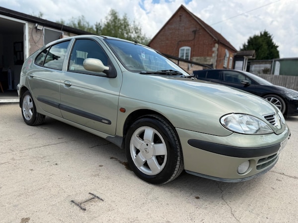 Used Renault Megane 2002 for sale - 74978590: Photo 25