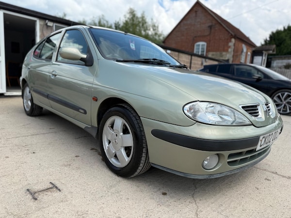 Used Renault Megane 2002 for sale - 74978590: Photo 26