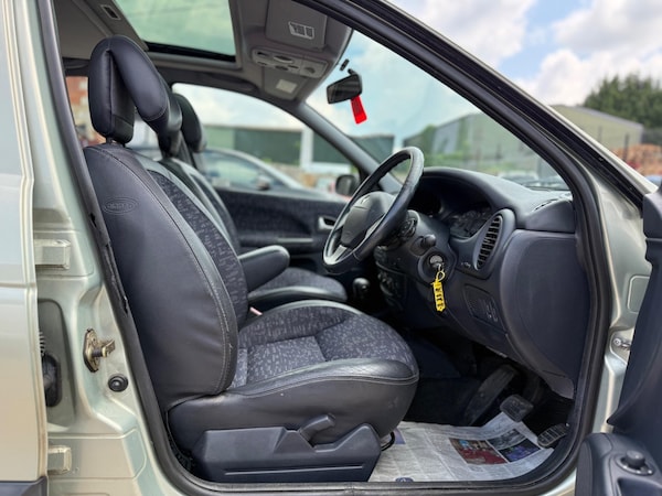 Used Renault Megane 2002 for sale - 74978590: Photo 28
