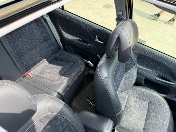 Used Renault Megane 2002 for sale - 74978590: Photo 89