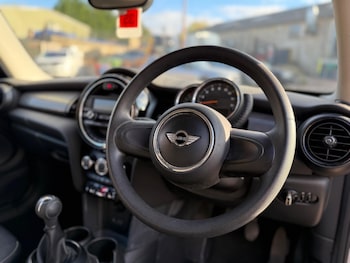 Used MINI Hatch 2016 for sale - 76122695: Photo