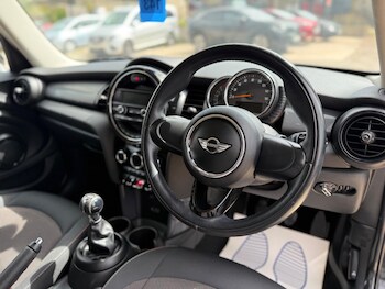 Used MINI Hatch 2016 for sale - 75387503: Photo
